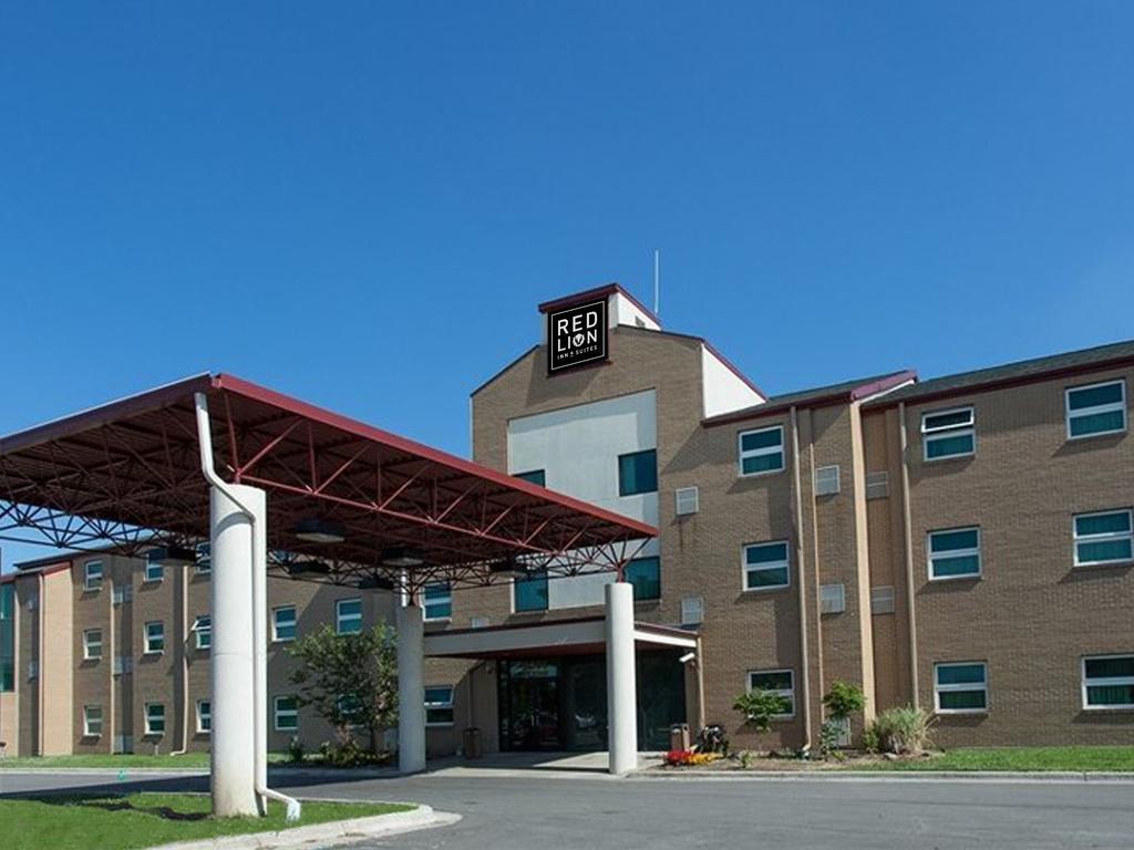 Travelodge By Wyndham Romulus Detroit Airport Exterior photo
